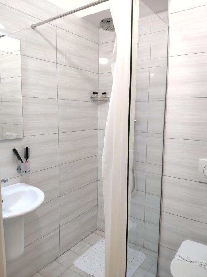 Hotel Treva Shkodër Eksteriør billede